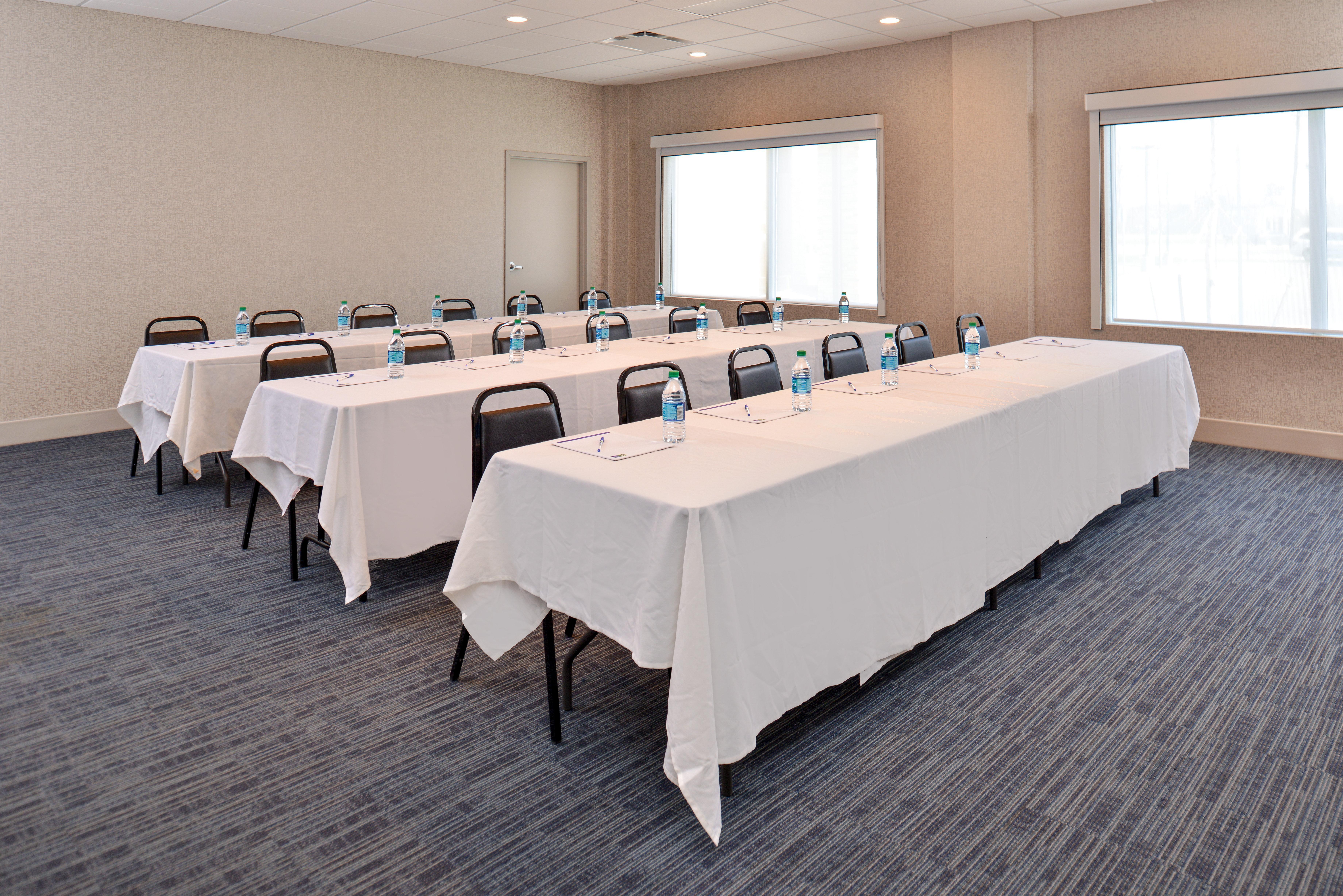 Holiday Inn Express & Suites Farmington Hills - Detroit By Ihg Exteriér fotografie