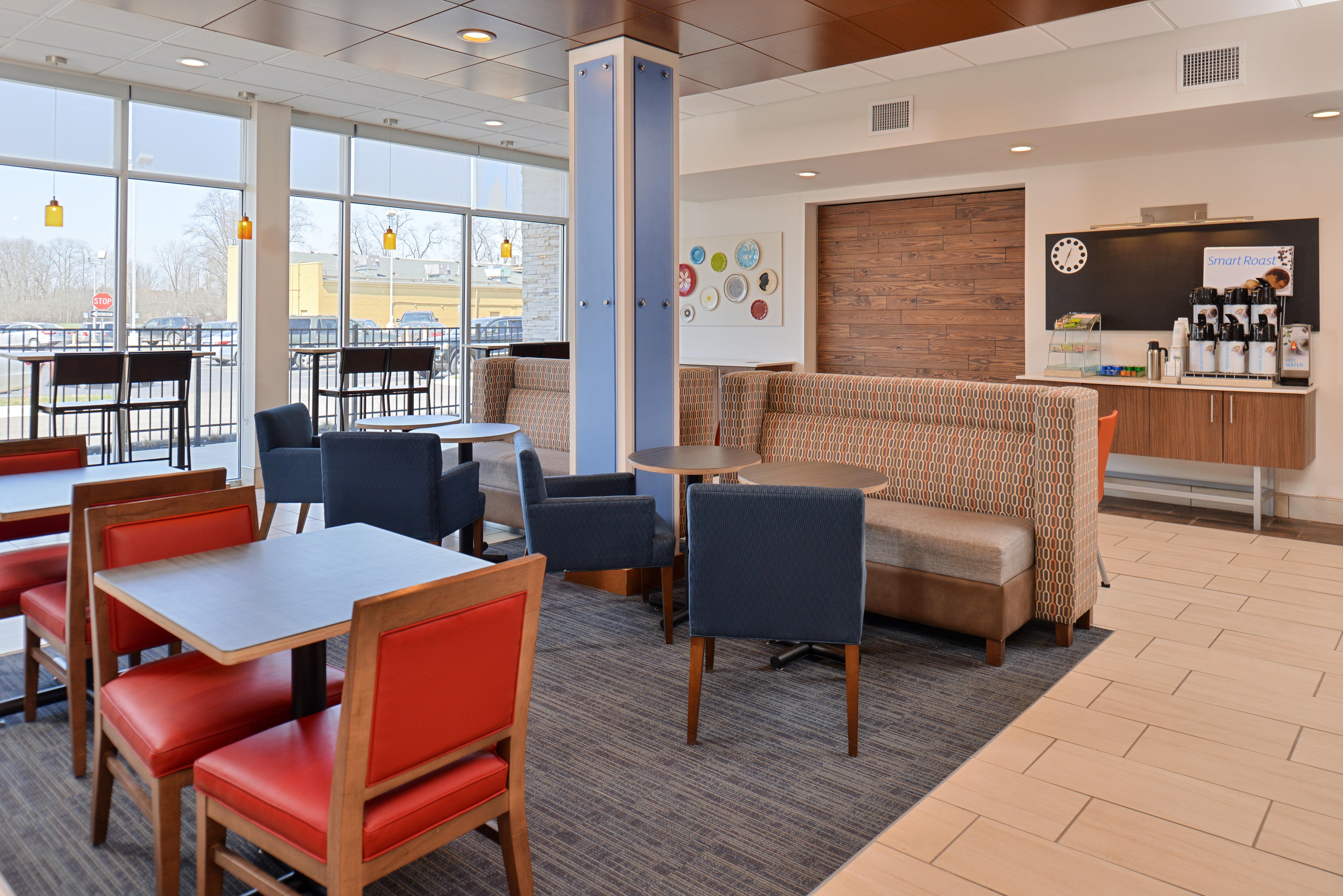 Holiday Inn Express & Suites Farmington Hills - Detroit By Ihg Exteriér fotografie
