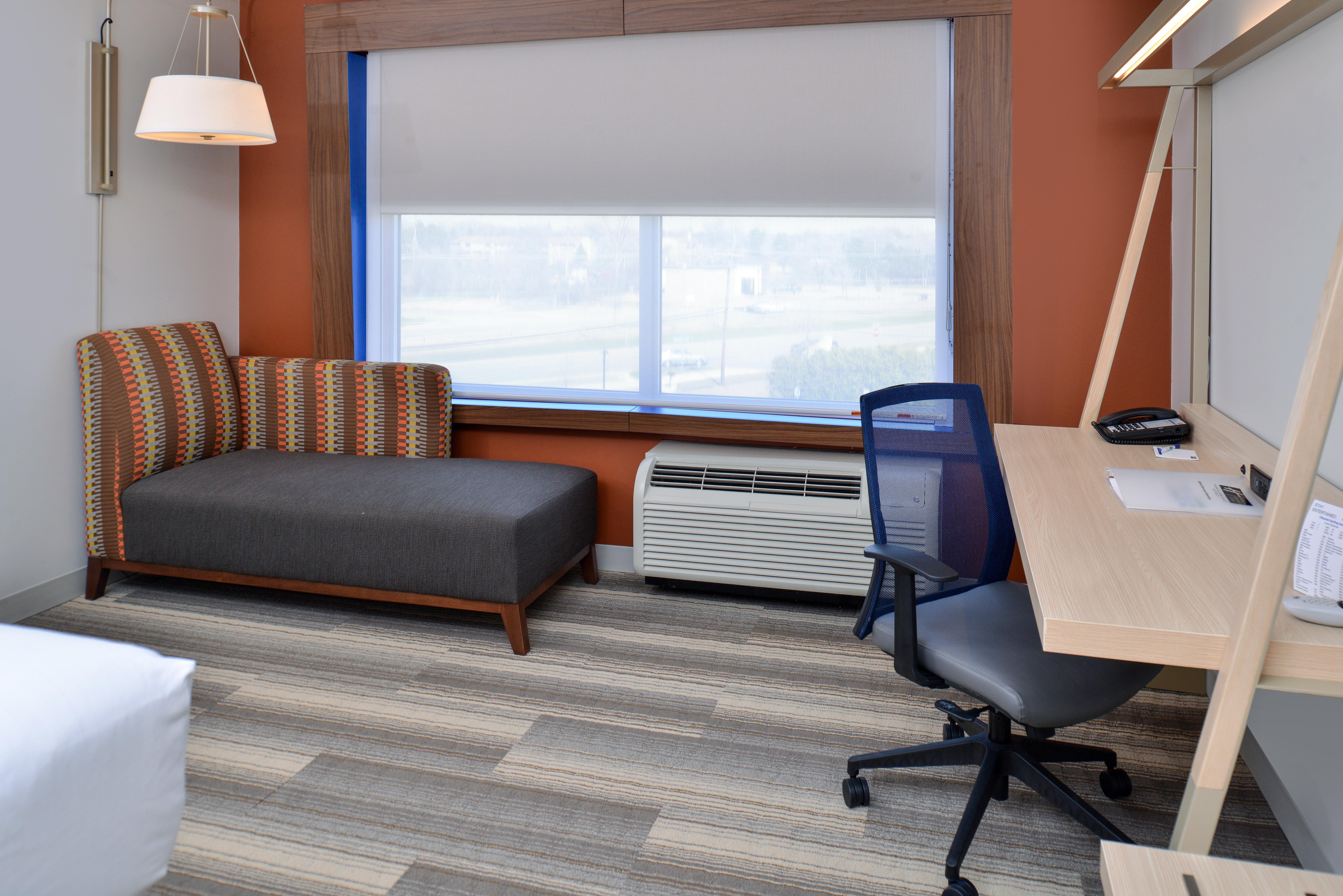 Holiday Inn Express & Suites Farmington Hills - Detroit By Ihg Exteriér fotografie